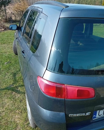 Mazda 2 cena 4500 przebieg: 201000, rok produkcji 2004 z Buk małe 121